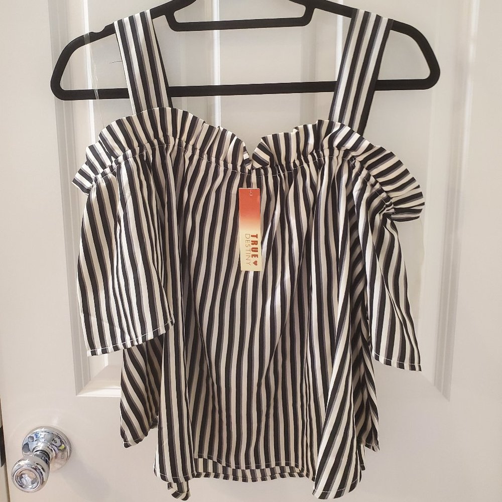 NWT Pin Stripes Top!